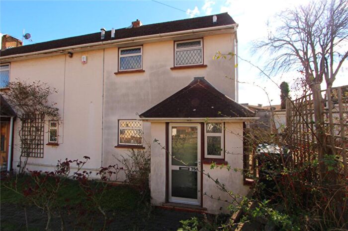 1 Bedroom End Of Terrace House To Rent In Alanbrooke, Gravesend, Kent, DA12