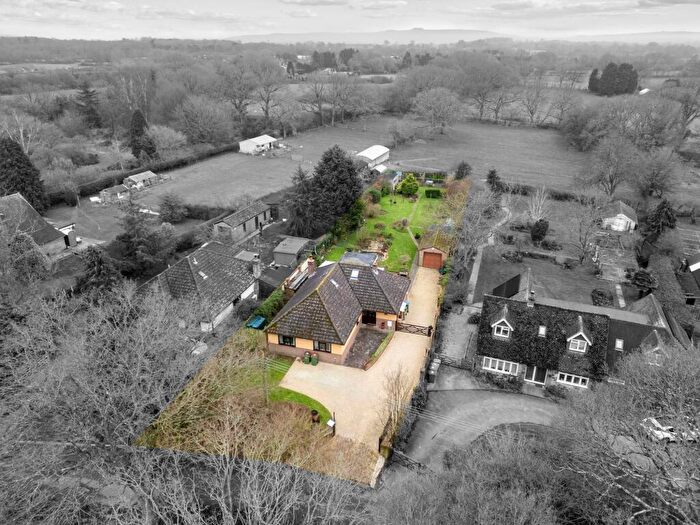 4 Bedroom Detached Bungalow For Sale In Bentons Lane, Dial Post, RH13