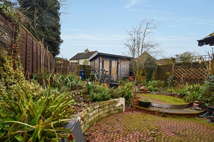 2 Bedroom Cottage For Sale In Cow Lane, Fulbourn, Cambridgeshire, CB21