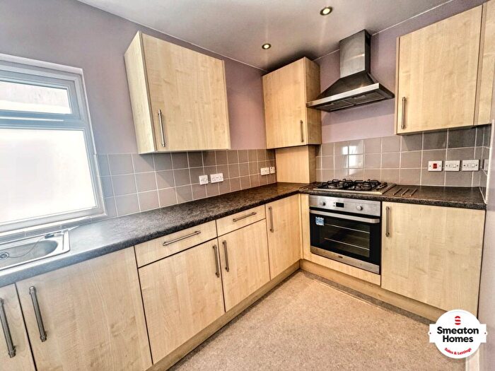 2 Bedroom Terraced House To Rent In Renown Street, Plymouth, Devon, PL2