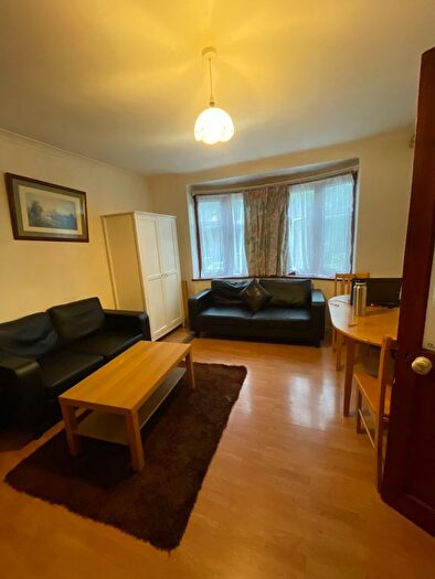 1 Bedroom Flat To Rent In Ilford, IG1