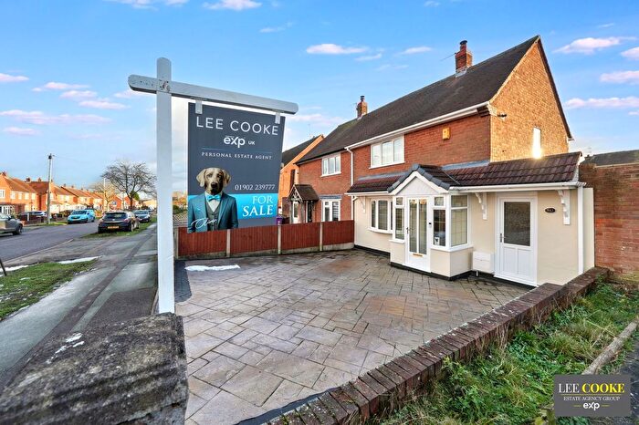 2 Bedroom Semi Detached House For Sale In Griffiths Drive, Ashmore Park, Wednesfield, Wolverhampton, WV11