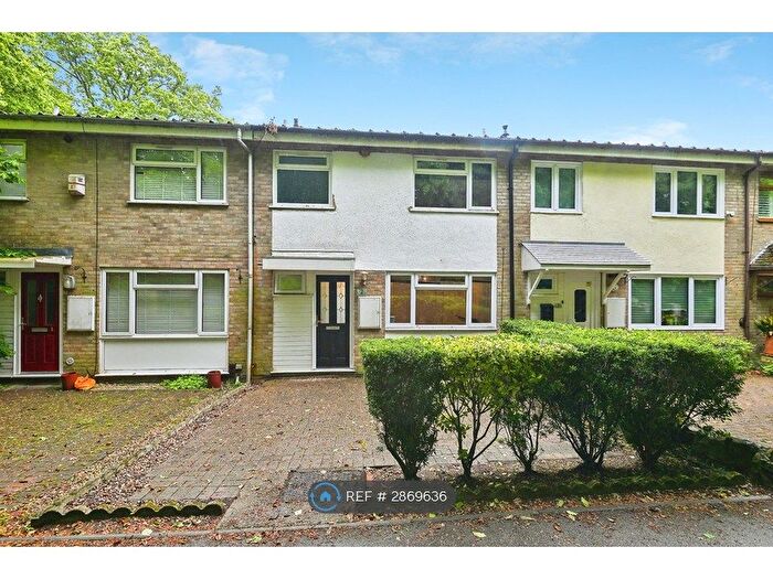 3 Bedroom Terraced House To Rent In Whimbrel Walk, Chatham, ME5