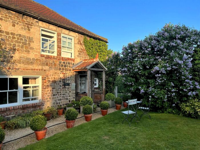 4 Bedroom Link Detached House For Sale In Studley Roger, Ripon, HG4