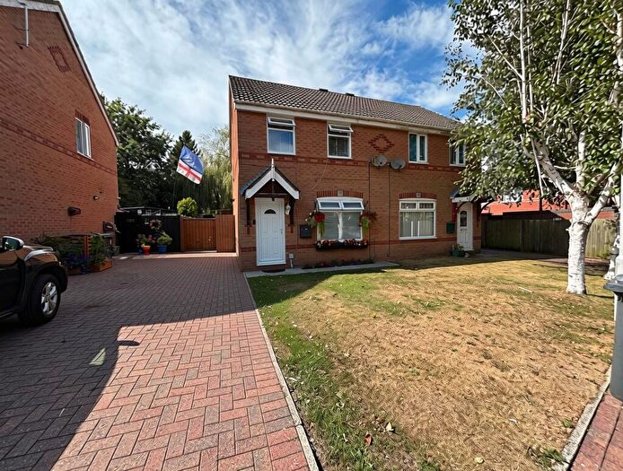 3 Bedroom Semi-Detached House For Sale In Clarkfield Close, Burscough, L40