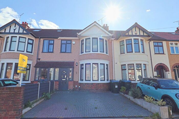 3 Bedroom Terraced House For Sale In Gorseway, Whoberley, Coventry - No Onward Chain, CV5