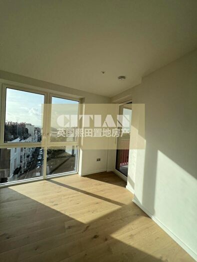2 Bedroom Apartment To Rent In Apartment, Edward Street, Brighton, BN2