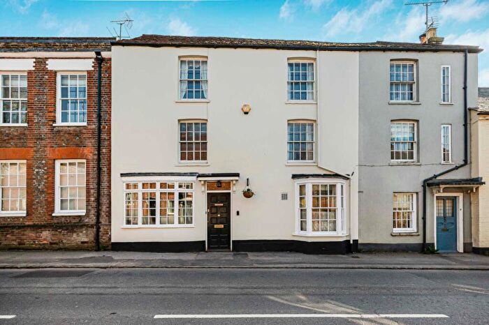 4 Bedroom Terraced House For Sale In High Street, Nettlebed, RG9