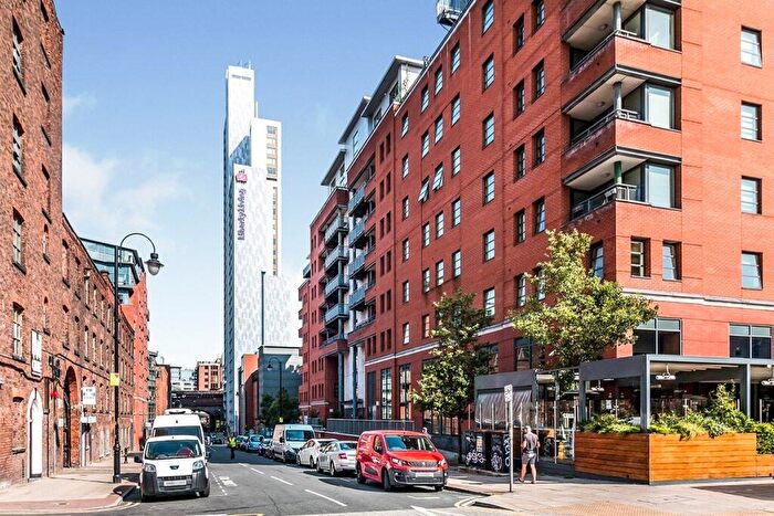 2 Bedroom Apartment To Rent In Lower Ormond Street, Manchester, Greater Manchester, M1