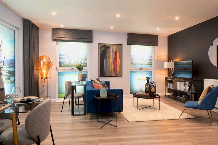 2 Bedroom Flat To Rent In Forest Road, London, E17