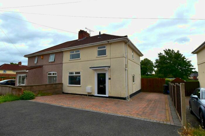 3 Bedroom Semi-Detached House To Rent In Crossways Road, Knowle Park, Bristol, BS4