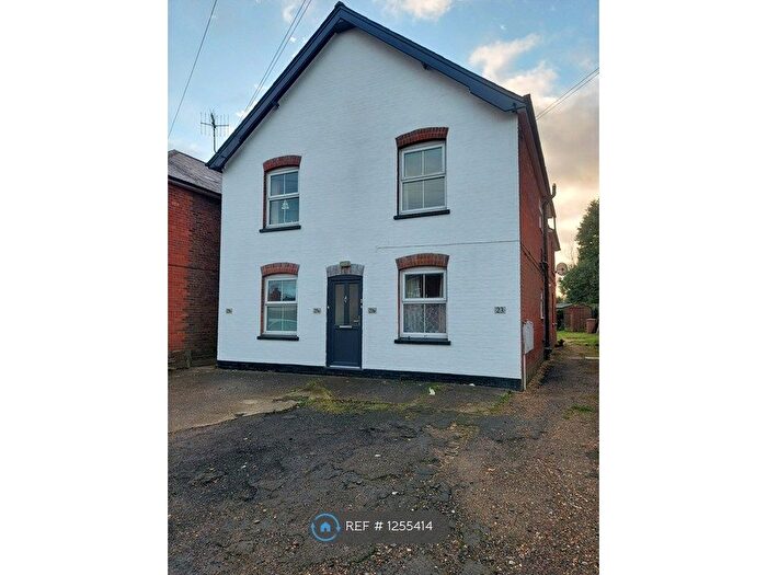 1 Bedroom Flat To Rent In New Road, Chilworth, Guildford, GU4