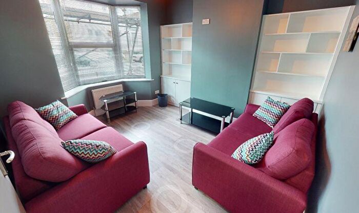 5 Bedroom Terraced House To Rent In Ewhurst Road, Brighton, BN2