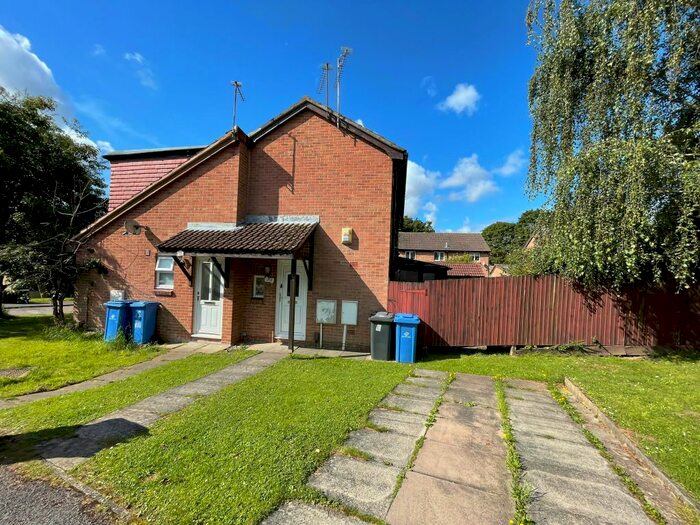 1 Bedroom Semi-Detached House To Rent In Swinderby Drive, Oakwood, Derby, DE21