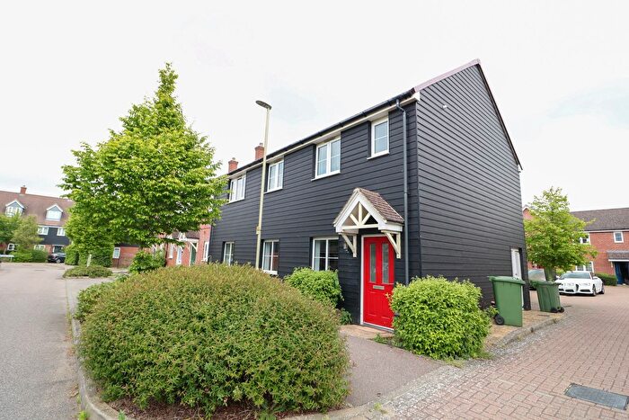 2 Bedroom Flat To Rent In Ryeland Way, Kingsnorth, TN25