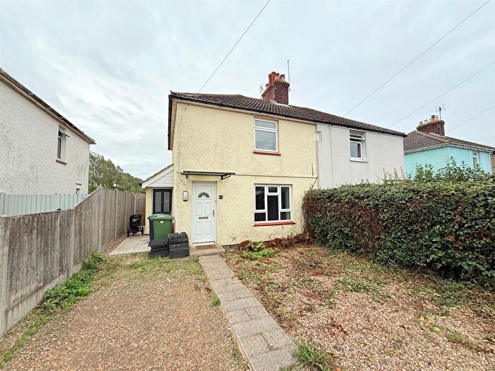 3 Bedroom Semi Detached House For Sale In Common Road, Hemsby, NR29