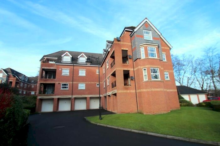 2 Bedroom Flat To Rent In Elm House, The Alders, Allerton Park, Chapel Allerton LS7