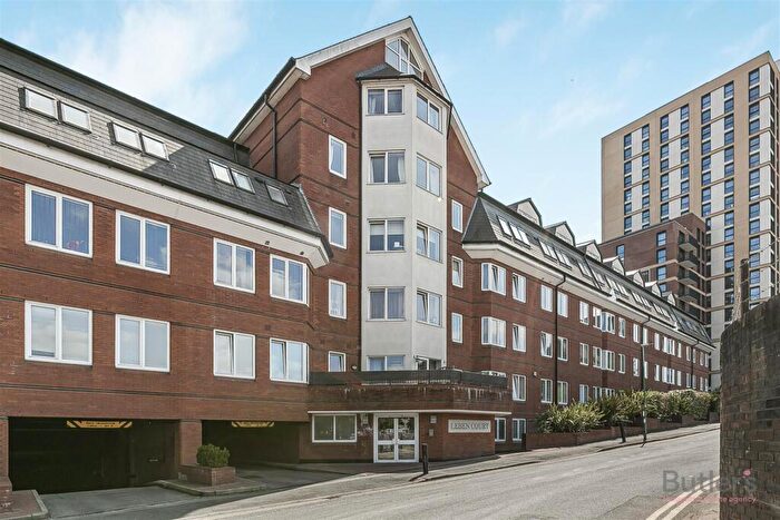 1 Bedroom Flat To Rent In Sutton Court Road, Sutton, SM1