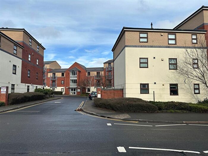 2 Bedroom Apartment To Rent In Albert Road, Tamworth, B79
