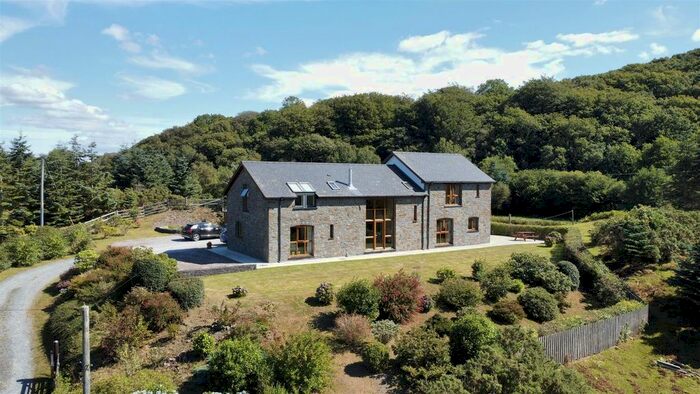 5 Bedroom Detached House For Sale In Derwenlas, Machynlleth, SY20