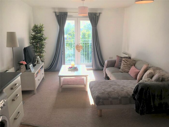 1 Bedroom Flat To Rent In Brindley House, Elmira Way, Salford, M5