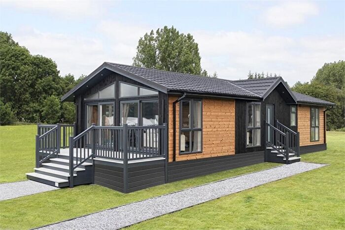 2 Bedroom Chalet For Sale In Holiday Plot Amp; Chalet Seaton Hall, Staithes, TS13