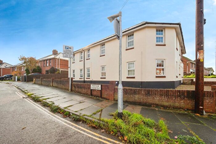1 Bedroom Flat For Sale In Peryam Crescent, Exeter, Devon, EX2