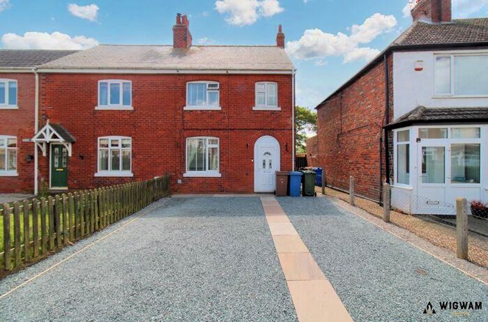 3 Bedroom Semi-Detached House For Sale In Waxholme Road, Withernsea, HU19