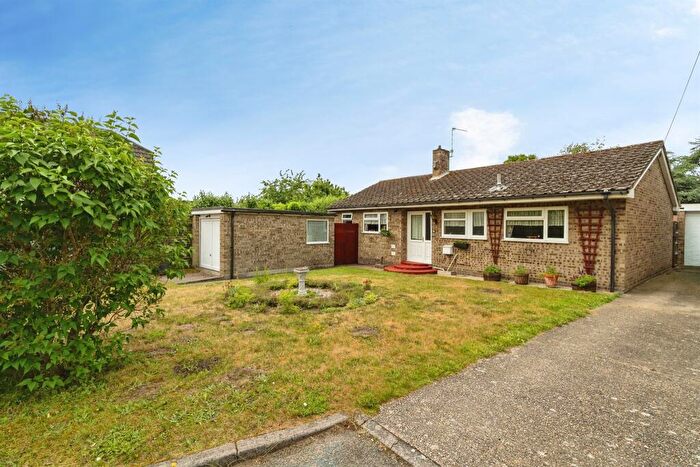 3 Bedroom Detached Bungalow For Sale In New Road, Fritton, Great Yarmouth, NR31