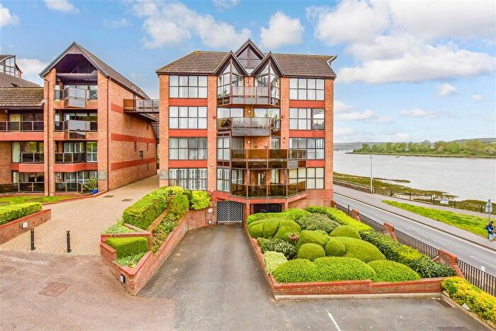 1 Bedroom Flat For Sale In Esplanade, Esplanade, Rochester, Kent, ME1