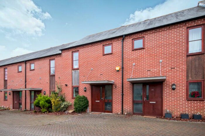 2 Bedroom Terraced House To Rent In Elder Road, Basingstoke RG24