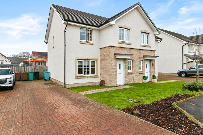 3 Bedroom Semi Detached House For Sale In Shira Avenue, Gartcosh, G69