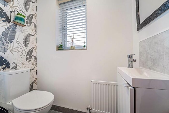 4 Bedroom Detached House For Sale In Nimbus Road, Weston-Super-Mare, BS24