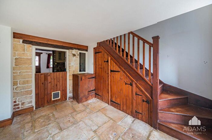 2 Bedroom Cottage For Sale In Chandos Street, Winchcombe, Cheltenham, GL54
