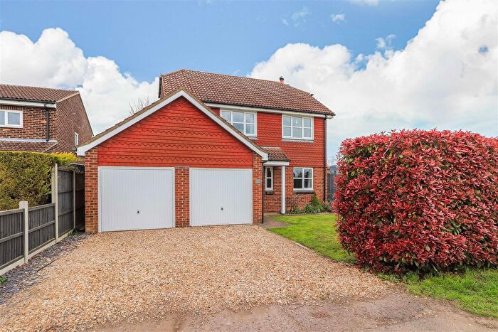 4 Bedroom Detached House For Sale In Cambridge Road, Hardwick, Cambridge, CB23