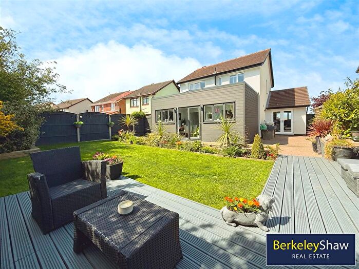 3 Bedroom Detached House For Sale In Thornbeck Avenue, Hightown, Liverpool, L38
