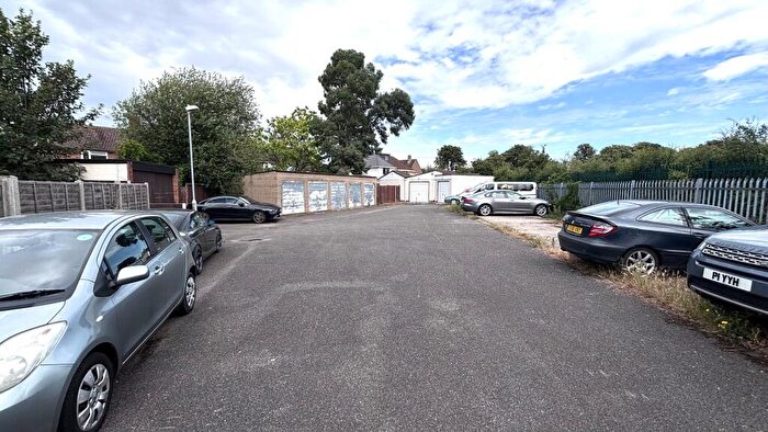 Land For Sale In Garage Compound, Hawthorne Crescent, Berkshire, SL1