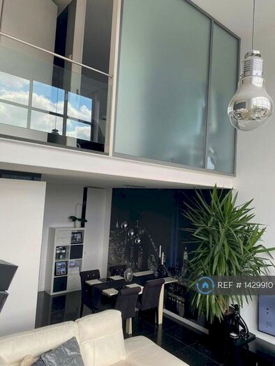 2 Bedroom Flat To Rent In Duke Street, Northampton, NN1