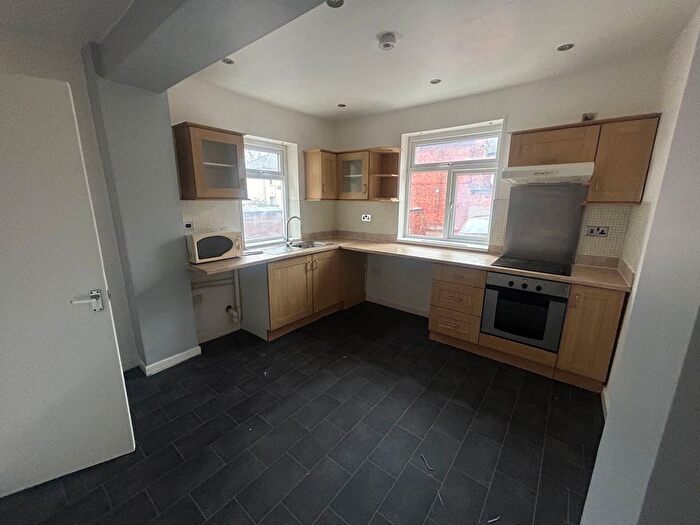 1 Bedroom Flat To Rent In Newhampton Road East, Wolverhampton, WV1