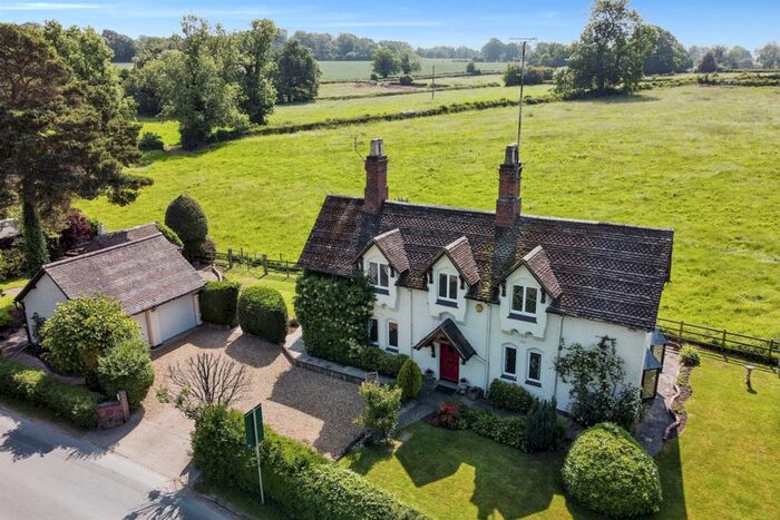 4 Bedroom Property For Sale In Lavender Hall Lane, Berkswell, Coventry, CV7