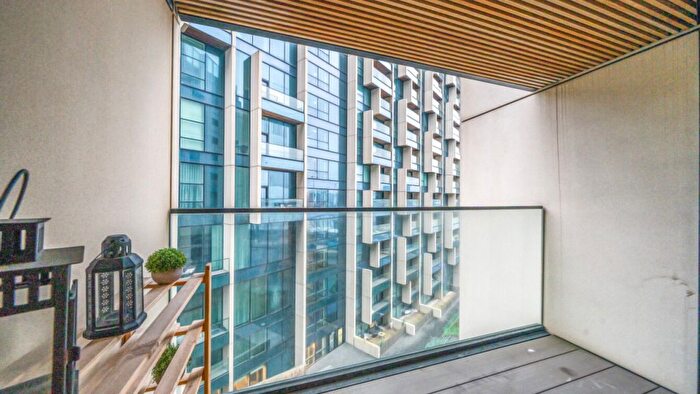 1 Bedroom Flat For Sale In Cutter Lane, Greenwich, SE10