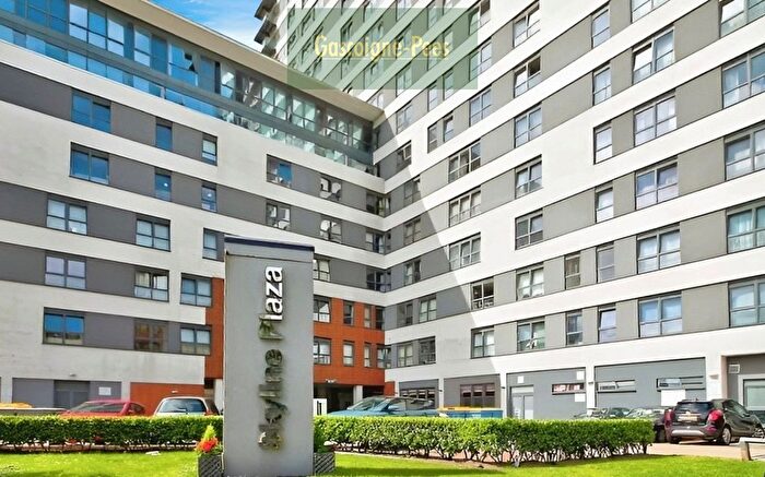 Property To Rent In Skyline Plaza, Basingstoke, RG21
