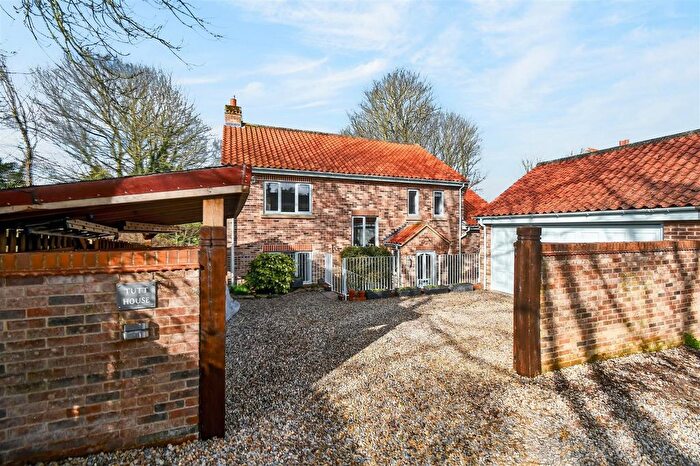 4 Bedroom Detached House For Sale In New Row, Boroughbridge, York, YO51