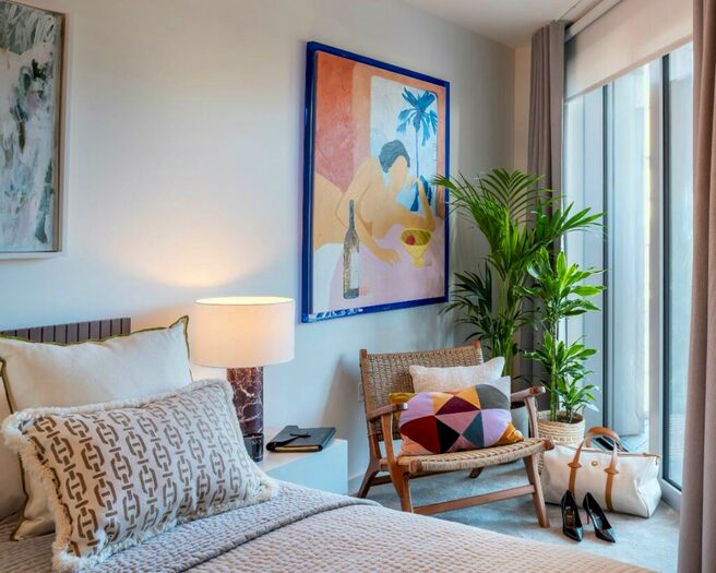 2 Bedroom Apartment To Rent In Nine Elms Lane, London, SW11