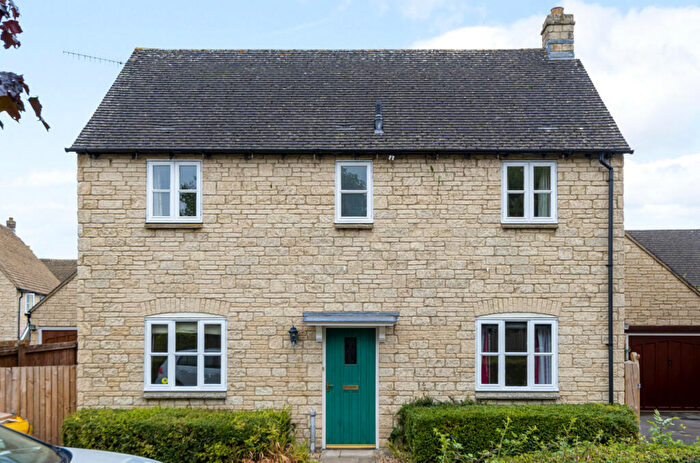 3 Bedroom Detached House To Rent In Beddome Way, Bourton-on-the-Water, Cheltenham, Gloucestershire, GL54