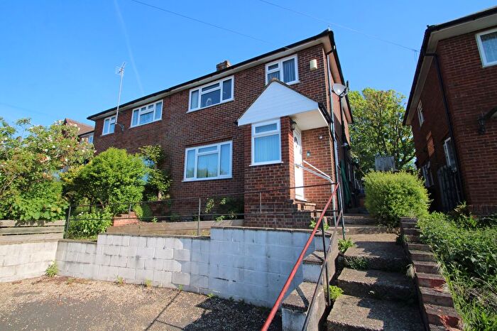 3 Bedroom Semi Detached House For Sale In Hillary Road, High Wycombe, HP13