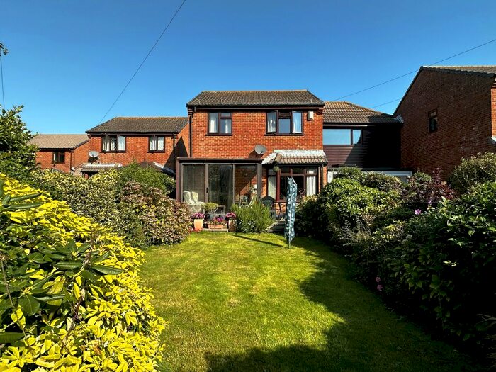 3 Bedroom Detached House For Sale In Rhyme Hall Mews, Fawley, Southampton, SO45