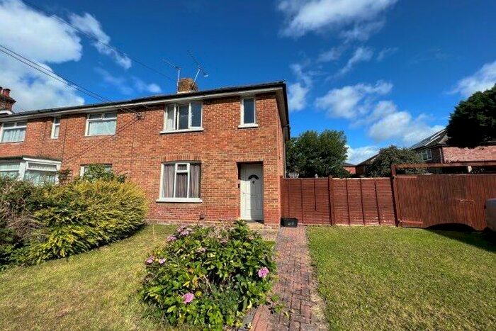 2 Bedroom Property To Rent In Totton, Southampton, SO40