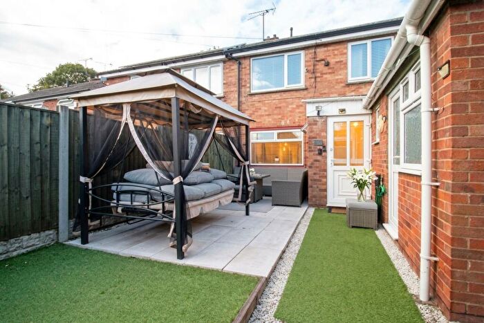 3 Bedroom Terraced House For Sale In Ripon Close, Scunthorpe, DN17