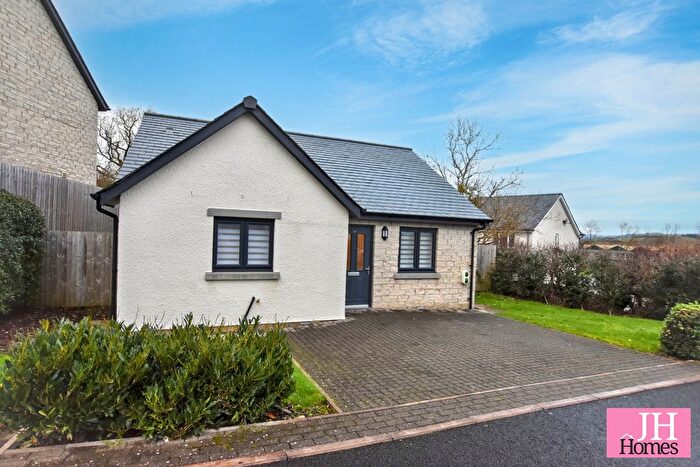 2 Bedroom Detached Bungalow For Sale In Sir John Barrow Way, Ulverston, Cumbria, LA12